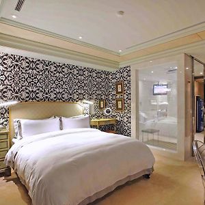 Suite Spa Bath
